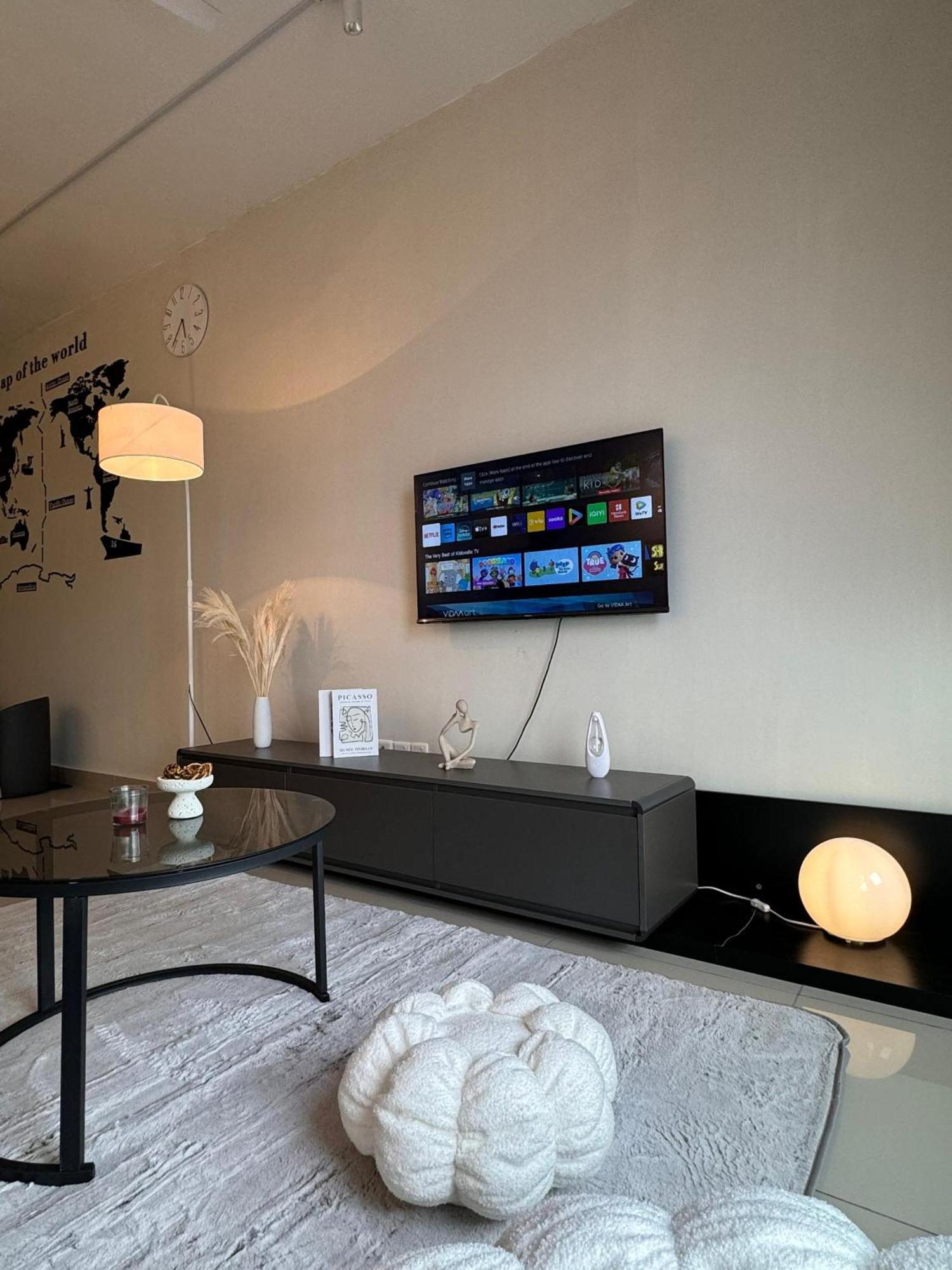 Asrama Roombnb Mvertica