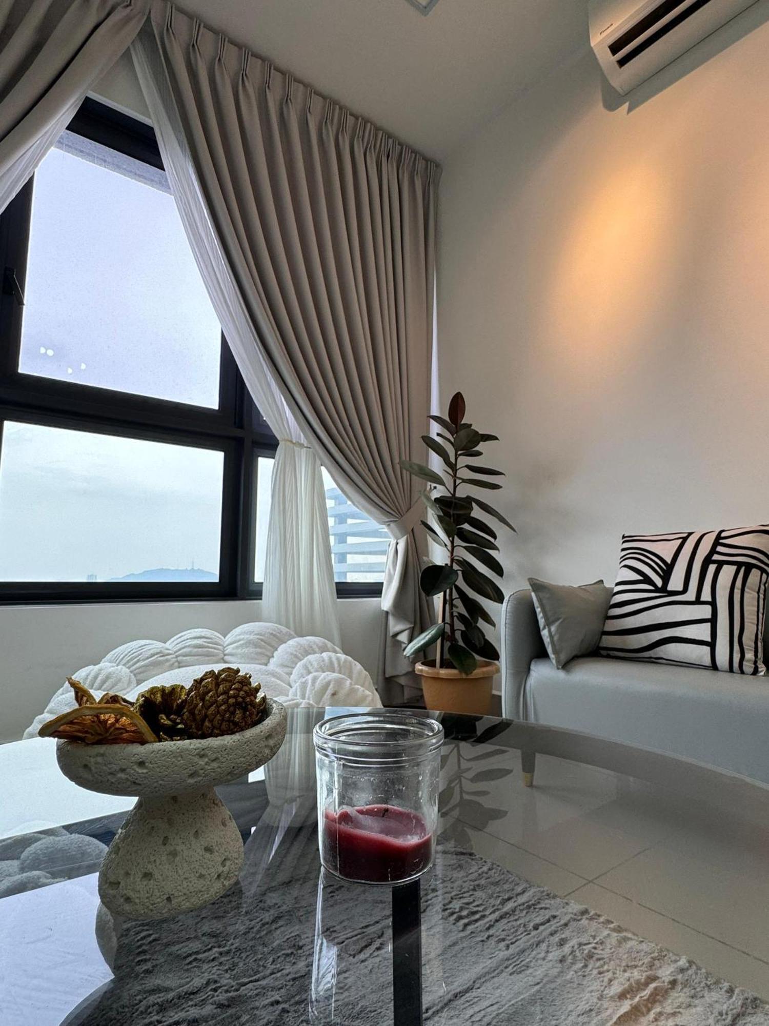 Roombnb Mvertica Asrama