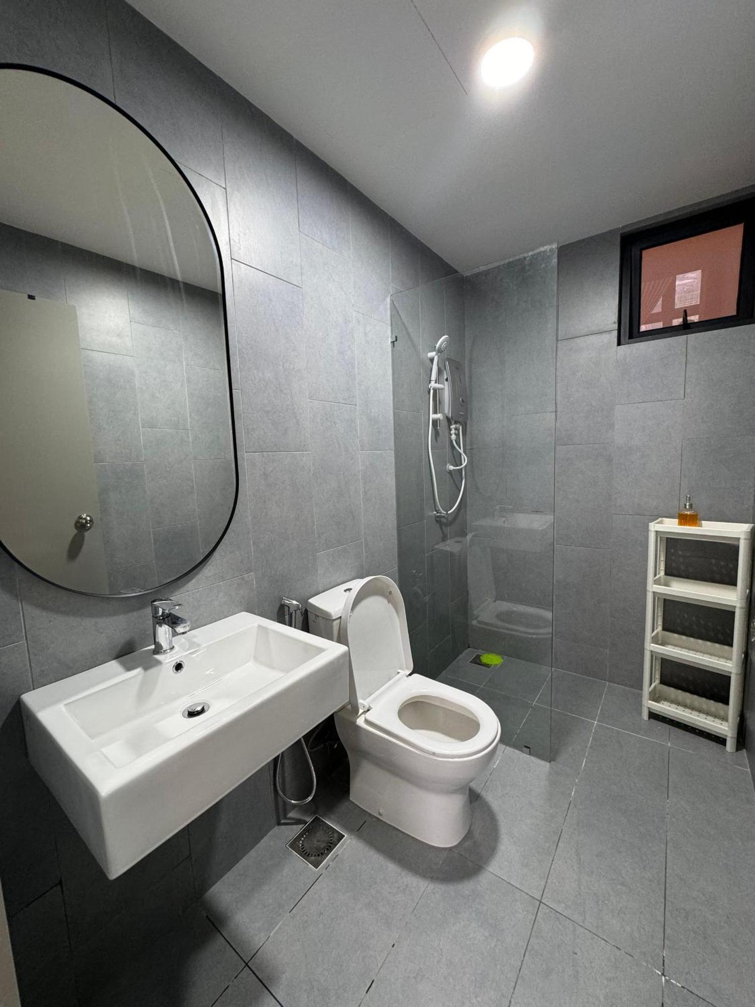Roombnb Mvertica